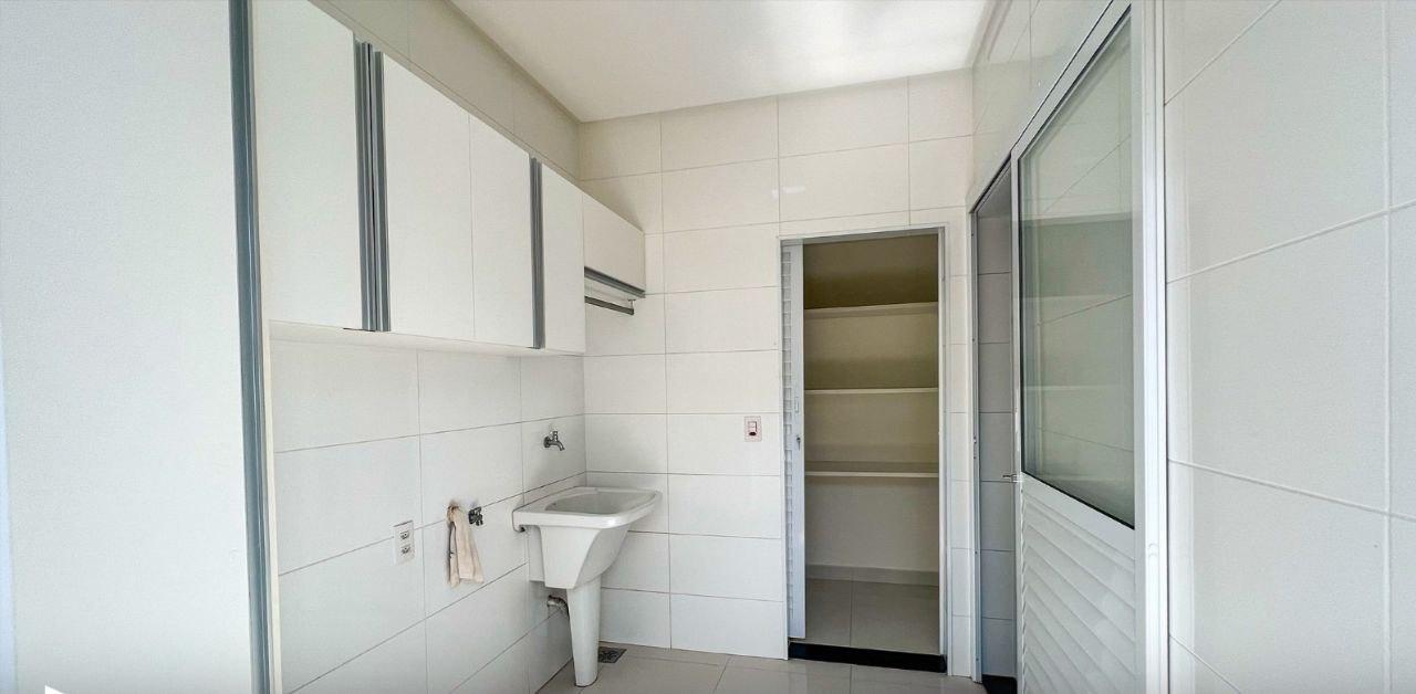 Casa de Condomínio para alugar com 4 quartos, 503m² - Foto 24