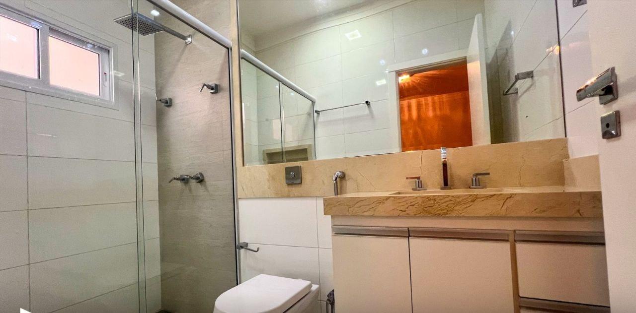 Casa de Condomínio para alugar com 4 quartos, 503m² - Foto 18